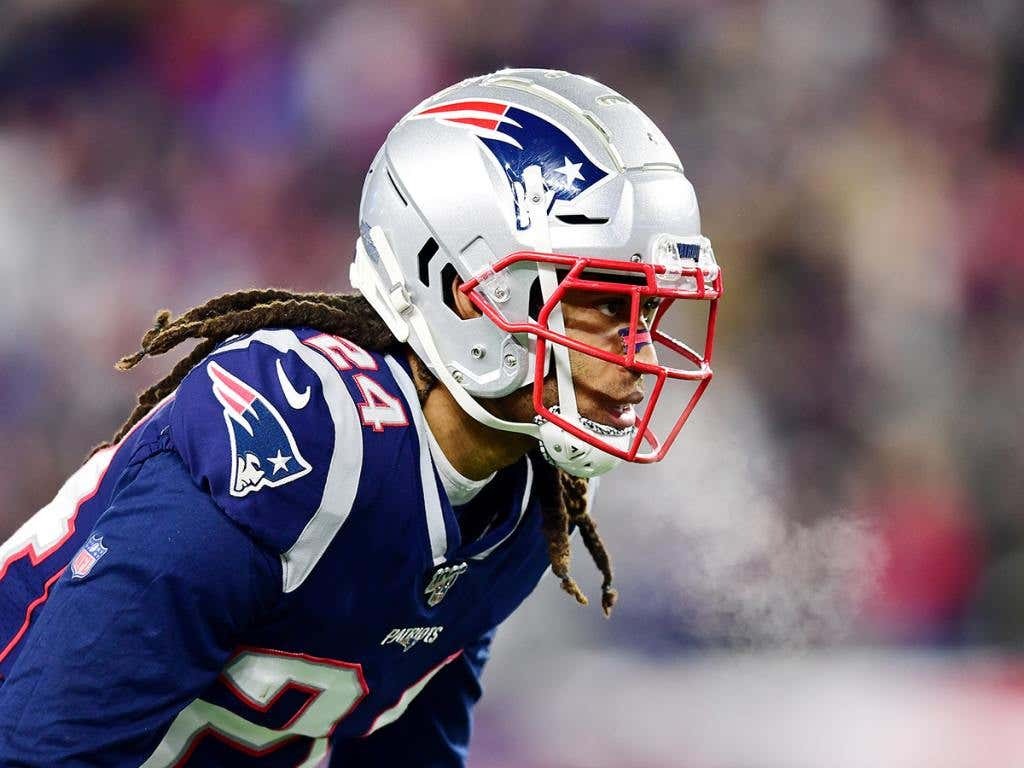 Eagles Reach Verbal Agreement to Sign 2x All-Pro Cornerback 
