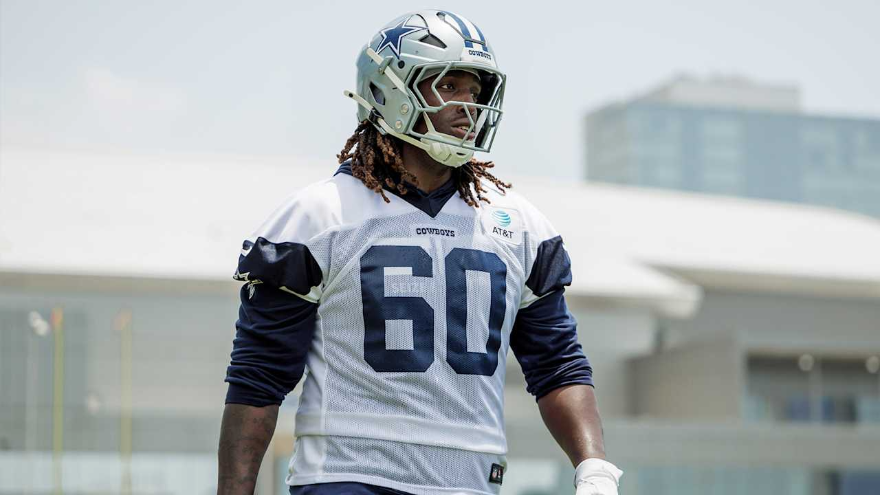 Cowboys Lineman Defends Prescott With Heated Strike on Eagles LB, Stirs Rivalry Debate