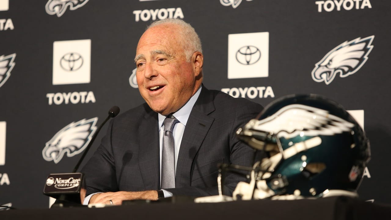 Eagles Introduce ‘Rainbow Section’ at Lincoln Financial Field to Support LGBT Fans