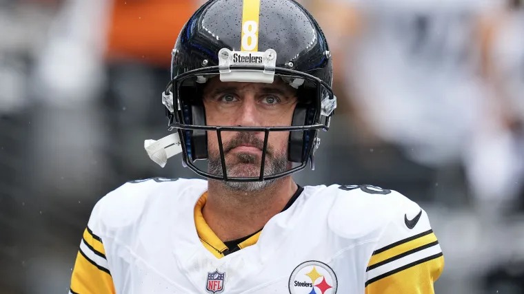 Aaron Rodgers Reveals He’s Playing Final Season at Steelers Just for One Person