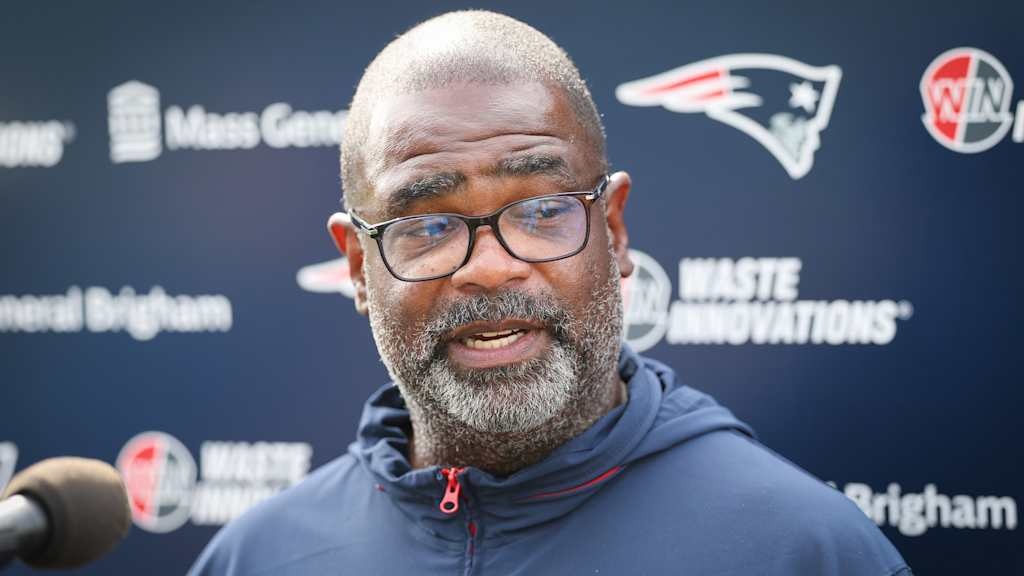 Patriots Fire Defensive Coordinator Terrell Williams After Third Straight Loss to Steelers
