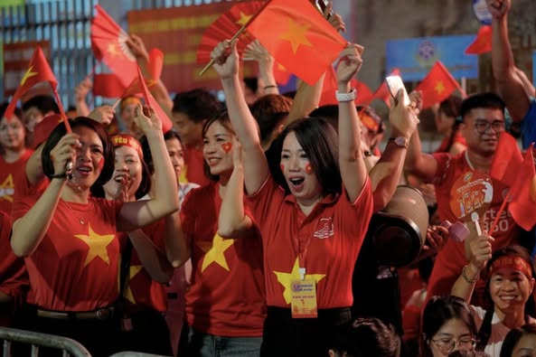 Chính thức: Tặng 100.000 đồng/người cho toàn dân ăn Tết Độc lập 2/9. Hướng dẫn bà con cách lấy tại đây