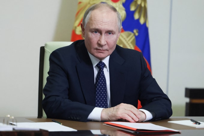 Ngày 02.10.25 Tổng thống Nga Putin đã có điện hàm hỏi thăm Việt Nam và chia sẻ những thiệt hại do cơn bão Bualoi gây ra:
