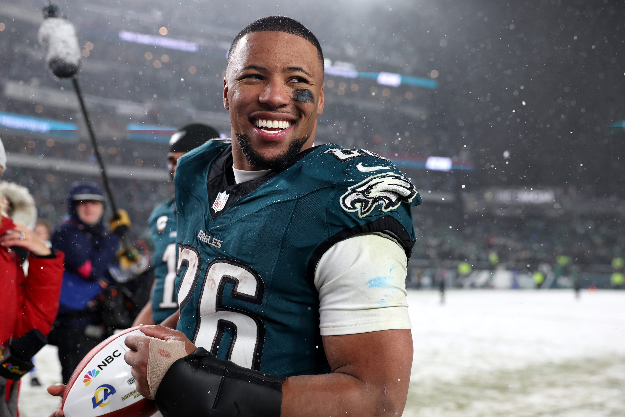 Saquon Barkley says he was held back in New York. In Philly, with teammate Jalen Hurts by his side, he’s been reborn. This is where he truly belongs.