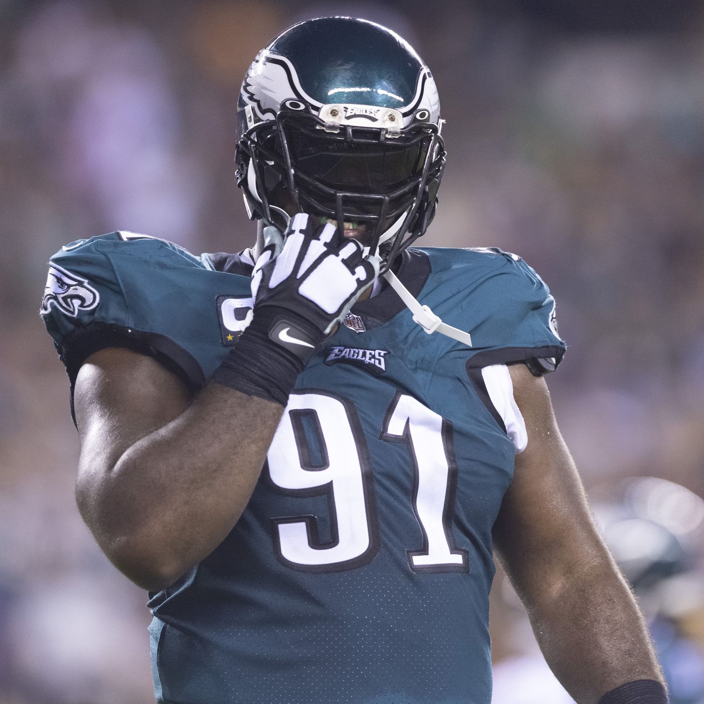 Former Eagles Pro Bowler Retires After 12 Years… Only to Face Terrifying Ordeal as Intruder Breaks Into His Home