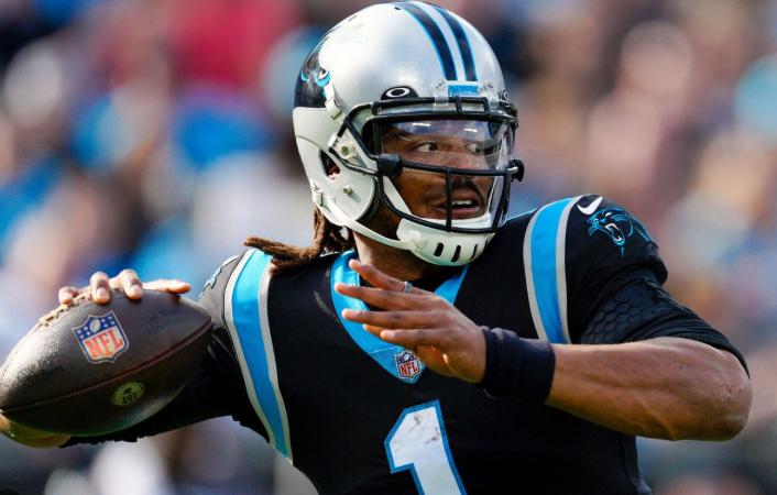 Ex-NFL MVP Leaves Jalen Hurts Off Top QB List, Sparks Heated Clash with Famous Eagles Superfan Podcaster