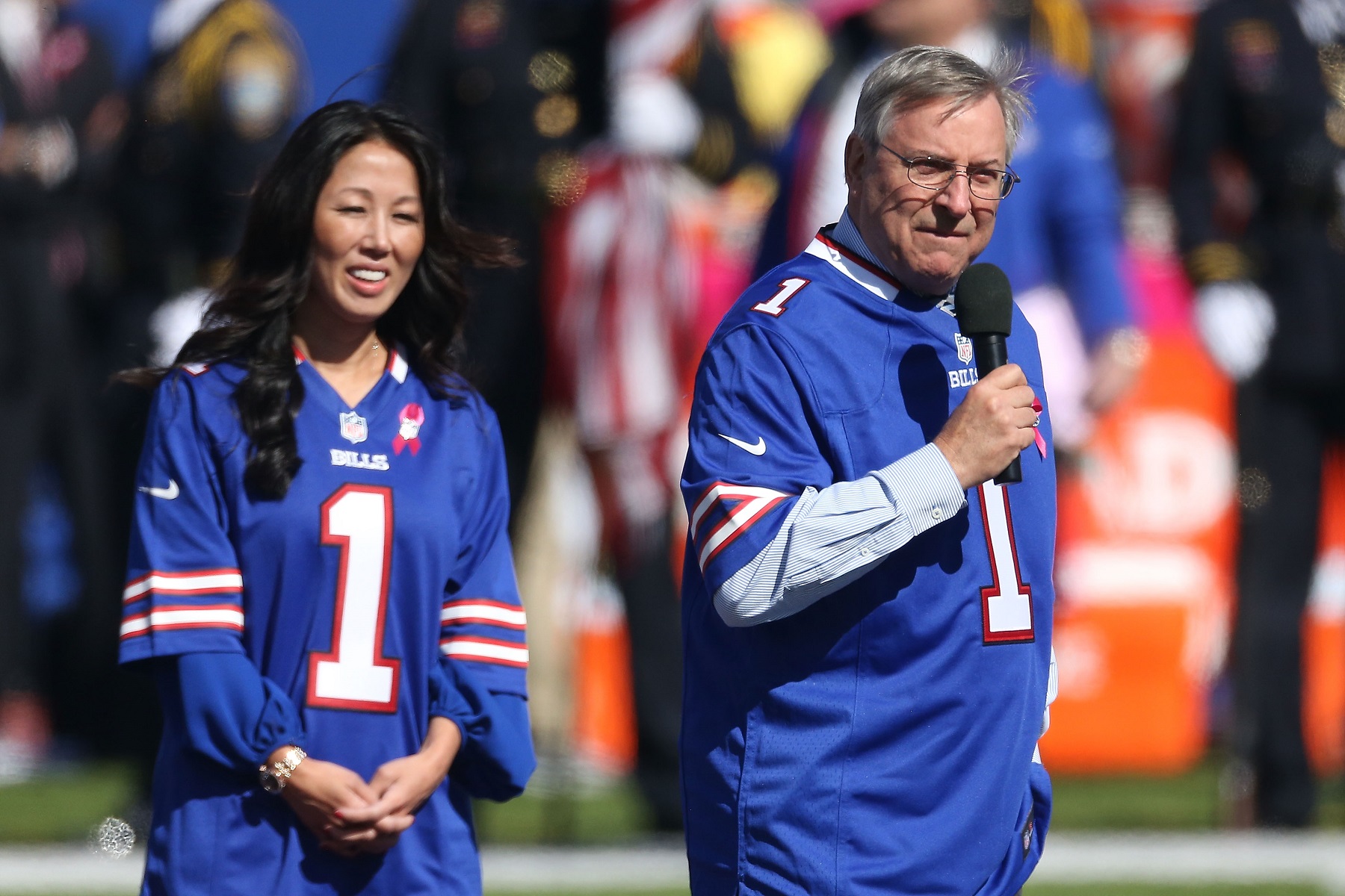 Pegula Couple Decides Not to Sell Tickets to Those Carrying LGBT Cultural Propaganda Items at Events in the New Season