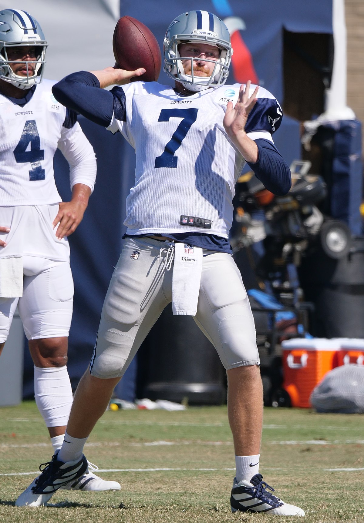 Former Cowboys QB Shows Up at AT&T Stadium – But Not to Cheer, He's Here for Revenge