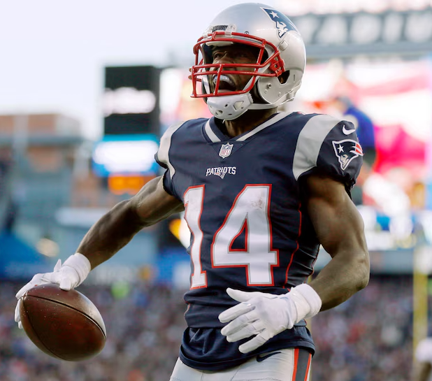 The Star WR With Two Times Reaching The Super Bowl And Over 1,000 Yards Each Season Becomes A Free Agent. His Next Destination Could Be Philadelphia As He Admits His Deep Admiration For Eagles Nation