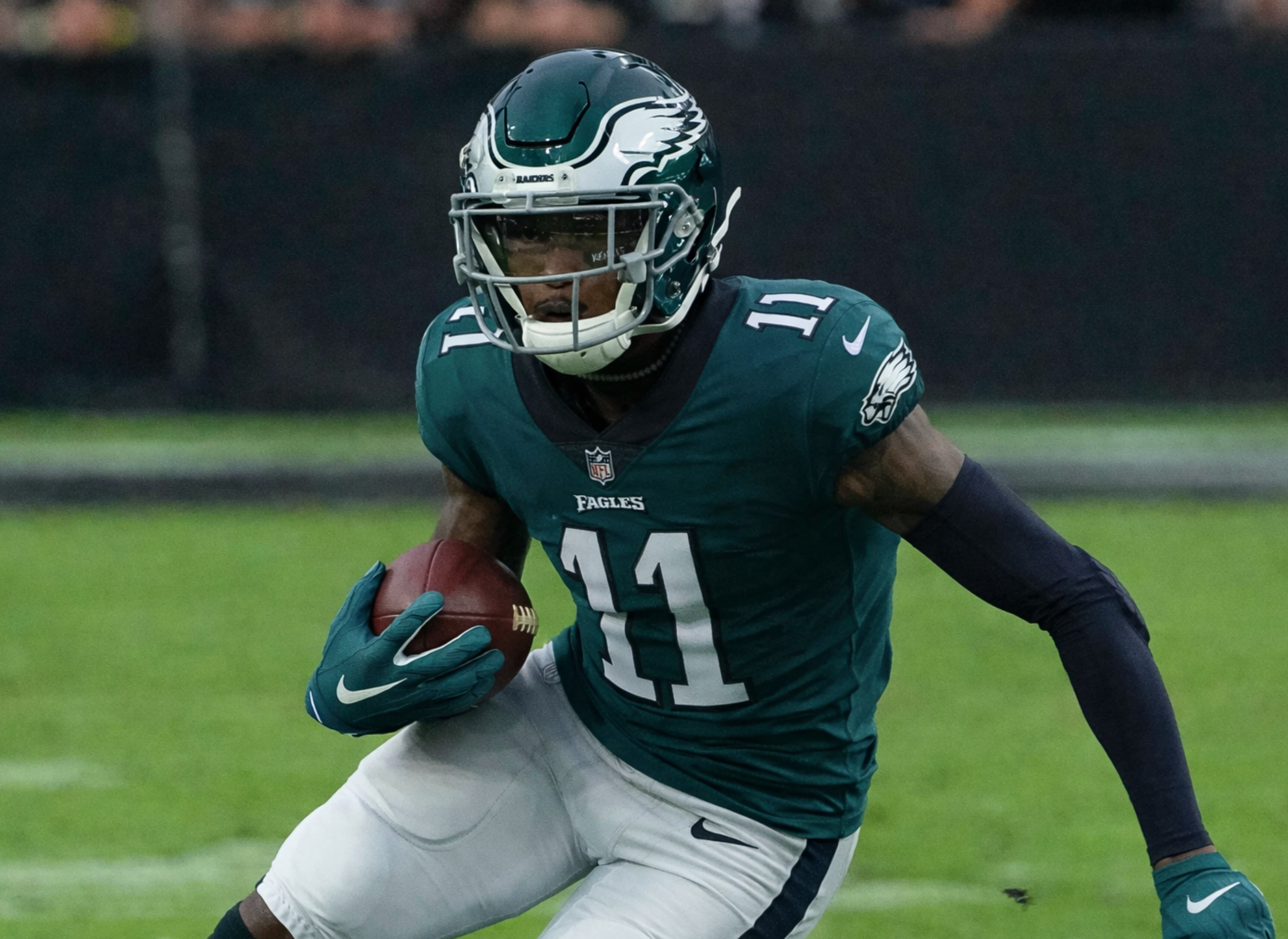 Former First-Round Pick WR Shocks NFL by Publicly Begging Philadelphia Eagles for a Chance to Redeem Himself After Serving Prison Sentence