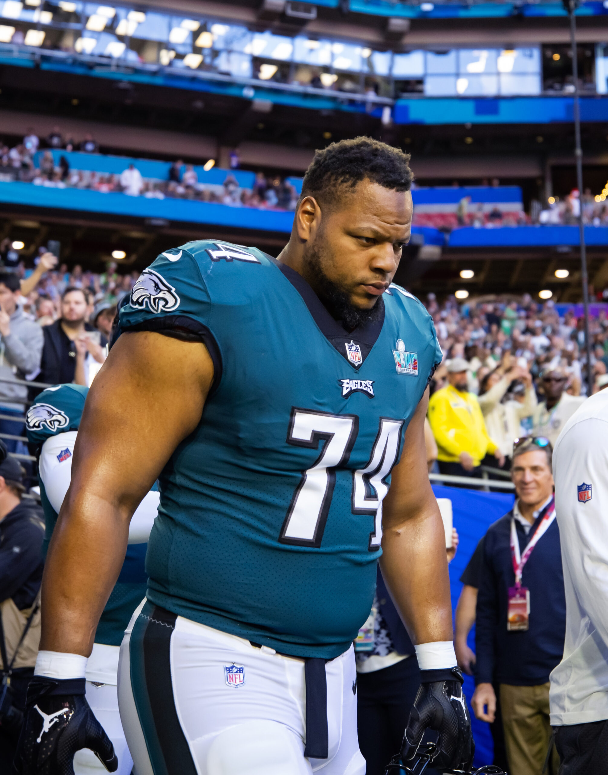 Former Eagles Player Announces Retirement After a Career of Aggression and Dirty Plays