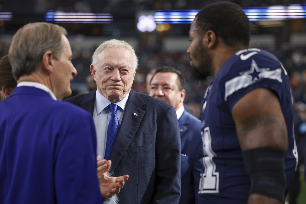 Richard Sherman Questions the “Weird” Relationship Between Micah Parsons and the Dallas Cowboys!