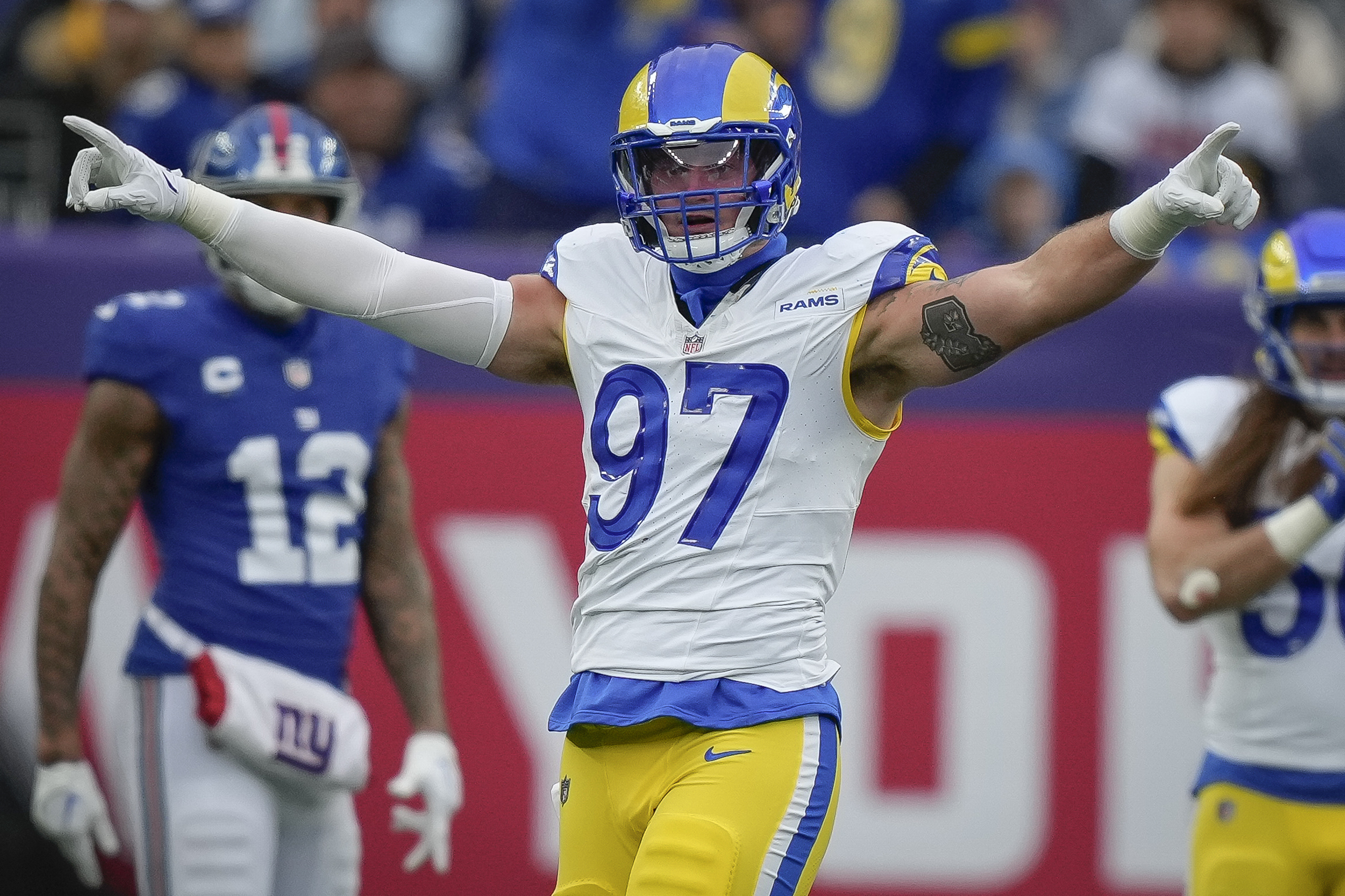 Bills Land Versatile DE —A Complete Package for Buffalo’s New-Look Defense! 