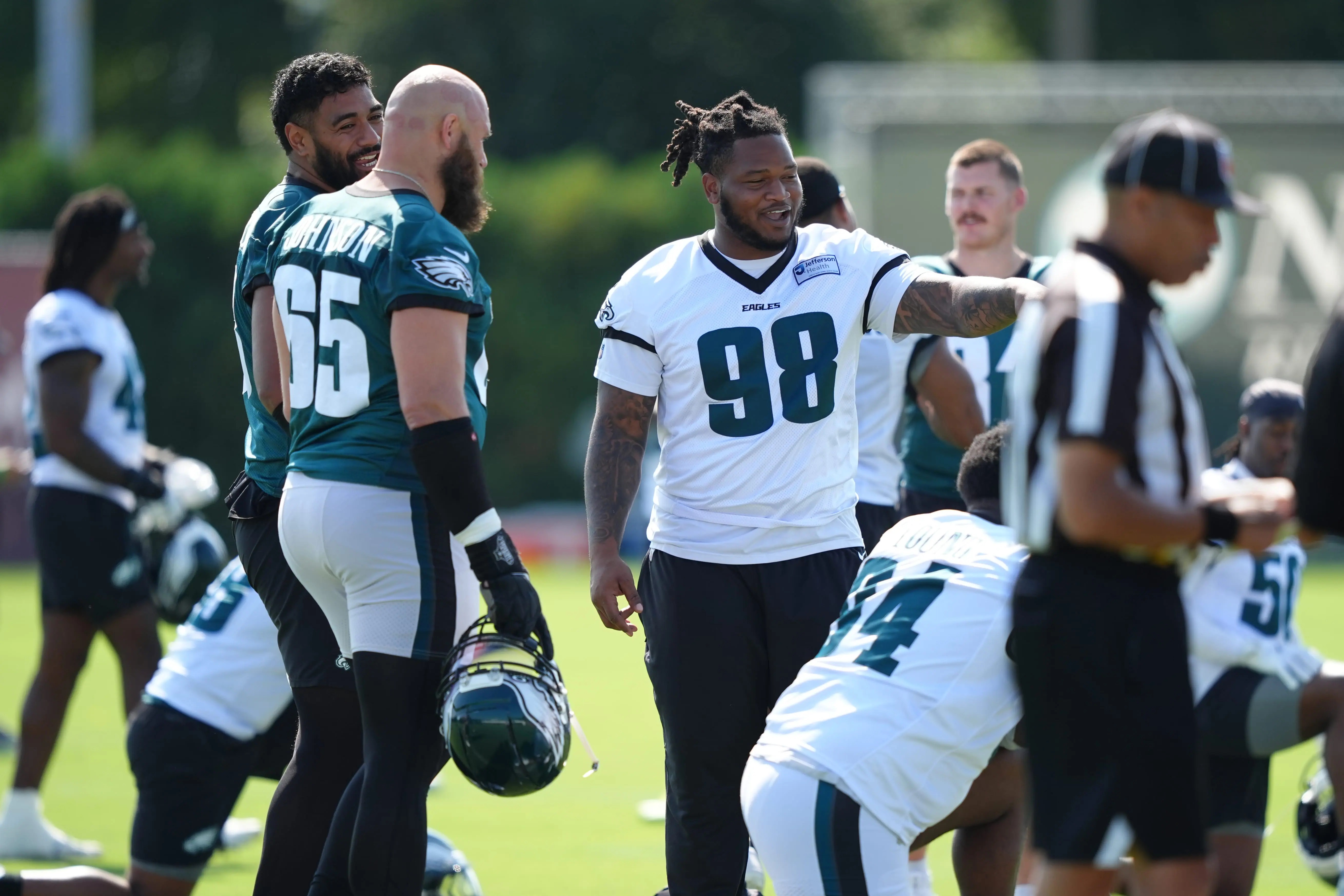 Eagles Veteran Explodes at Rookie During Camp: ‘In Philly, We Hit Here. We Bleed Here.’