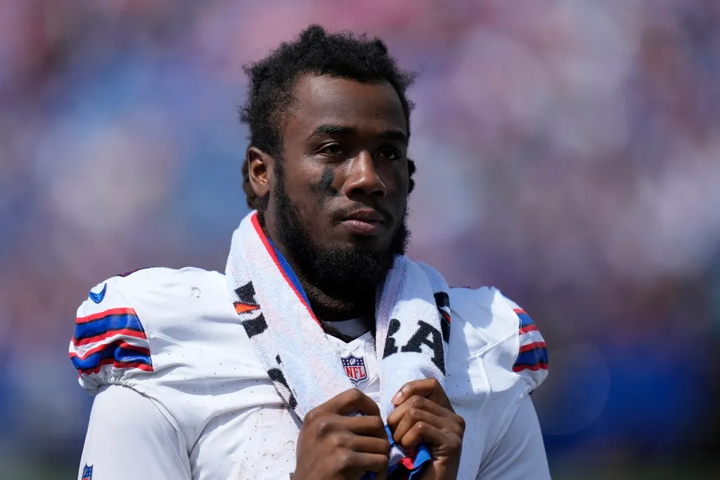 Buffalo Bills Propose Trade: James Cook for All-Pro Pass Rusher