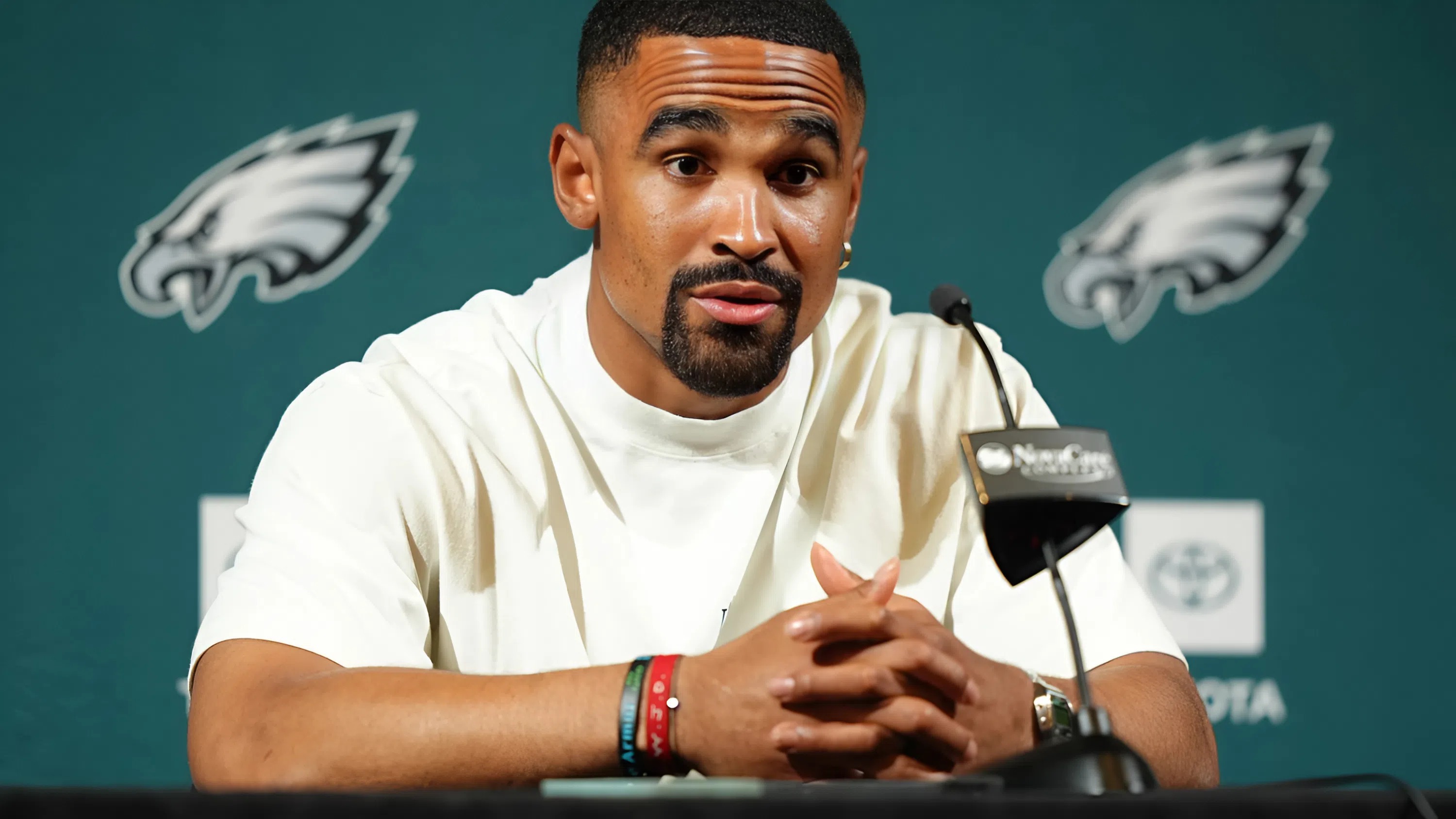 Jalen Hurts Fired Up As Eagles WR Emerges As Secret Weapon At Camp - "WR3? CALL HIM A PROBLEM"