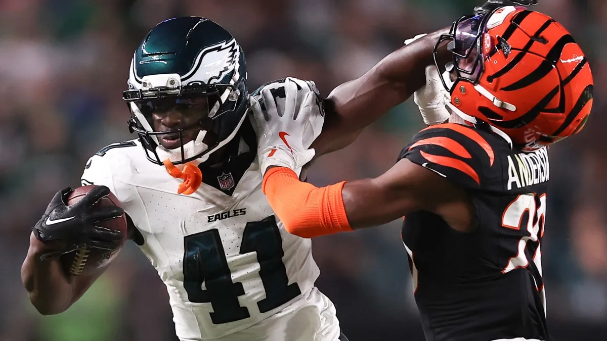 Eagles Fans Turn Preseason Into a Moment Rookie Will Never Forget: “I Belong Here