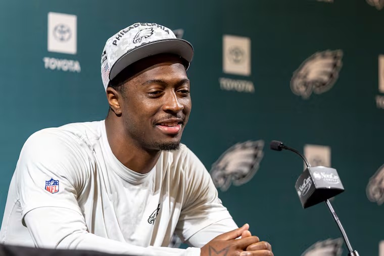 Eagles’ Star CB Shows Compassion for Morice Norris After Scary Lions-Falcons Incident