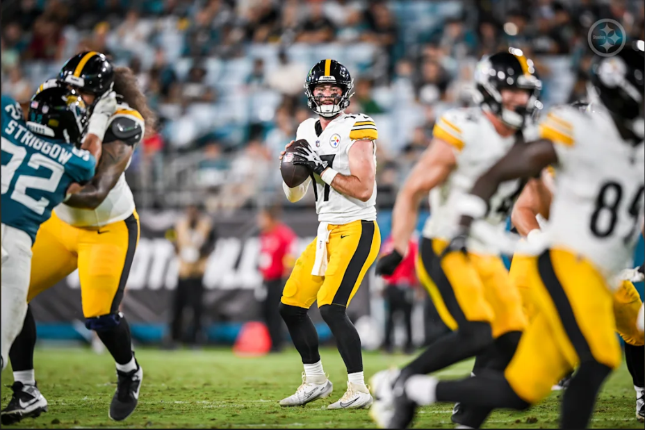 Steelers Newcomer Explodes for 3 TD and 233 Yards — Fans Say He Just Saved His NFL Dream