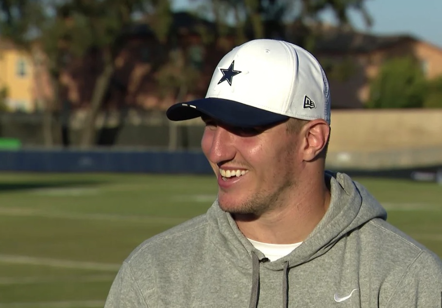 Promising Cowboys linebacker honors single mother who raised him after his father’s passing