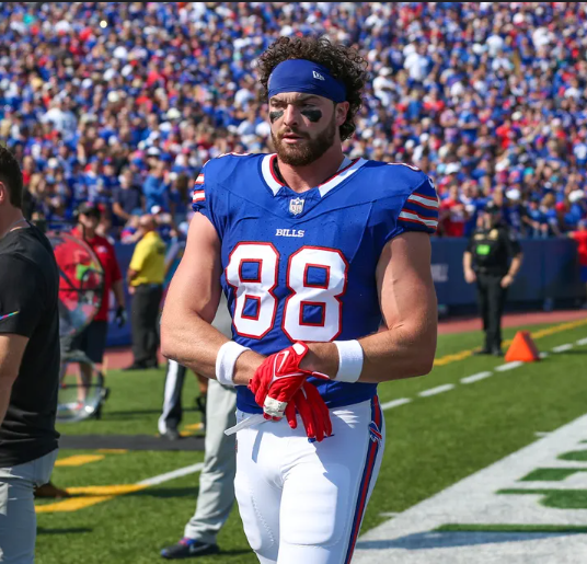 Dawson Knox Blasts Bills Rookie for Walking Out of Training Camp After Learning Later Pick Earns Bigger Contract