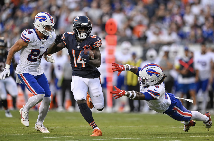 Bears Rookie Luther Burden III Delivers Big Hit on Bills’ Veteran at Tough Preseason Night