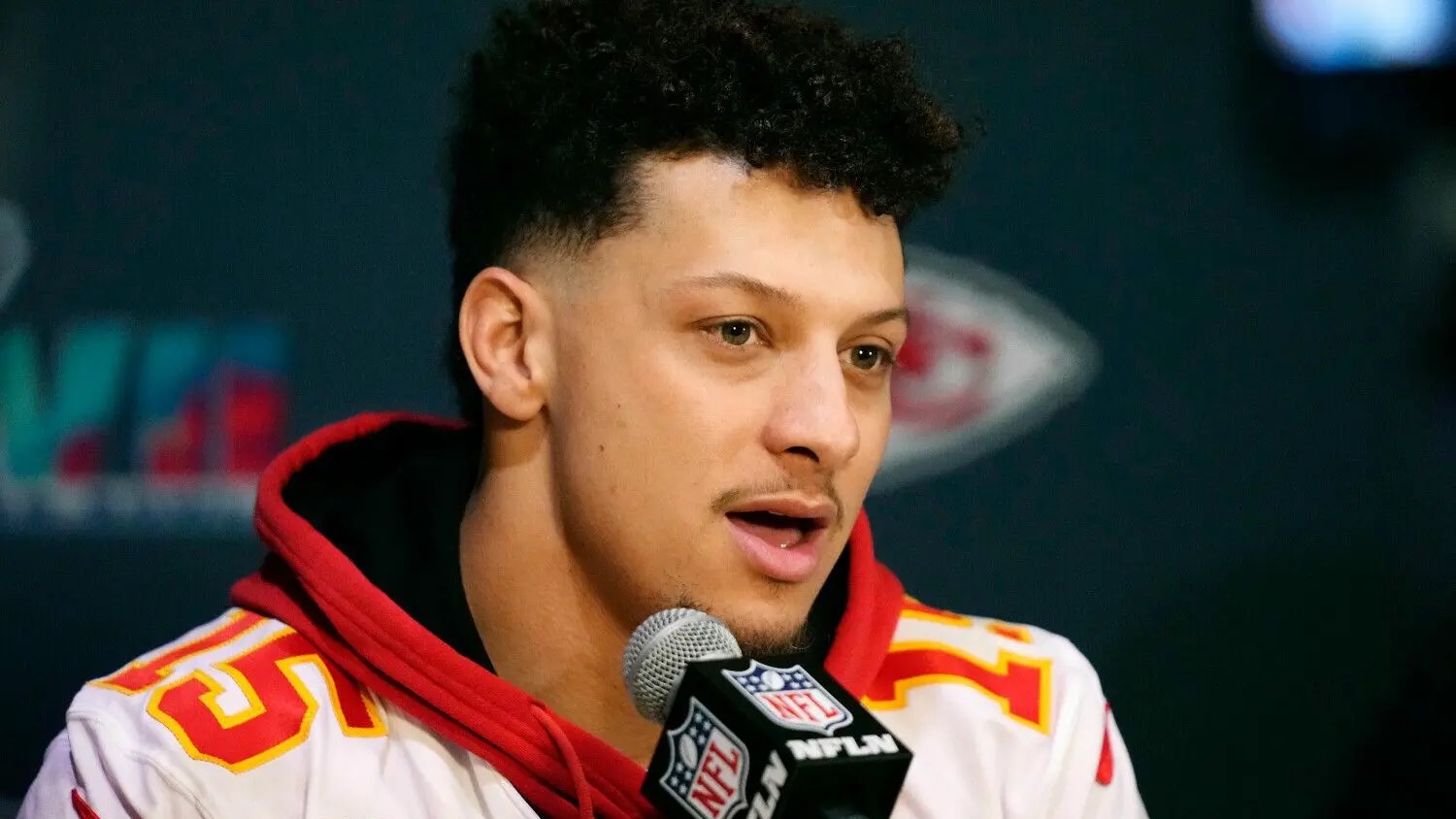 Chiefs Star Patrick Mahomes Slams Minneapolis Shooter for Harming LGBT Community With “Sick Excuses”