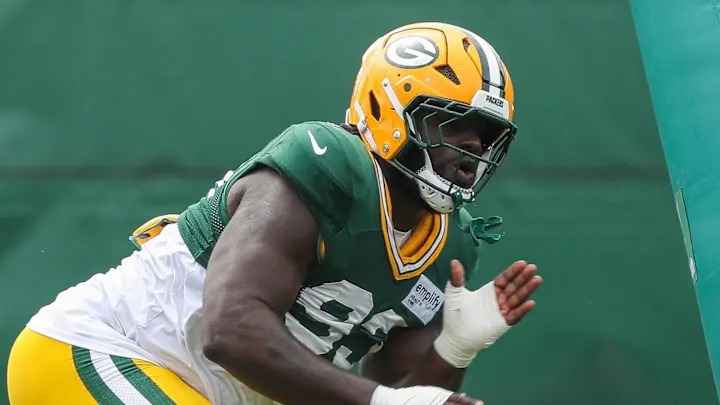 Packers 327-Pound UDFA Rookie Leaves Devonte Wyatt Stunned: “He Looks Stronger Than Me”