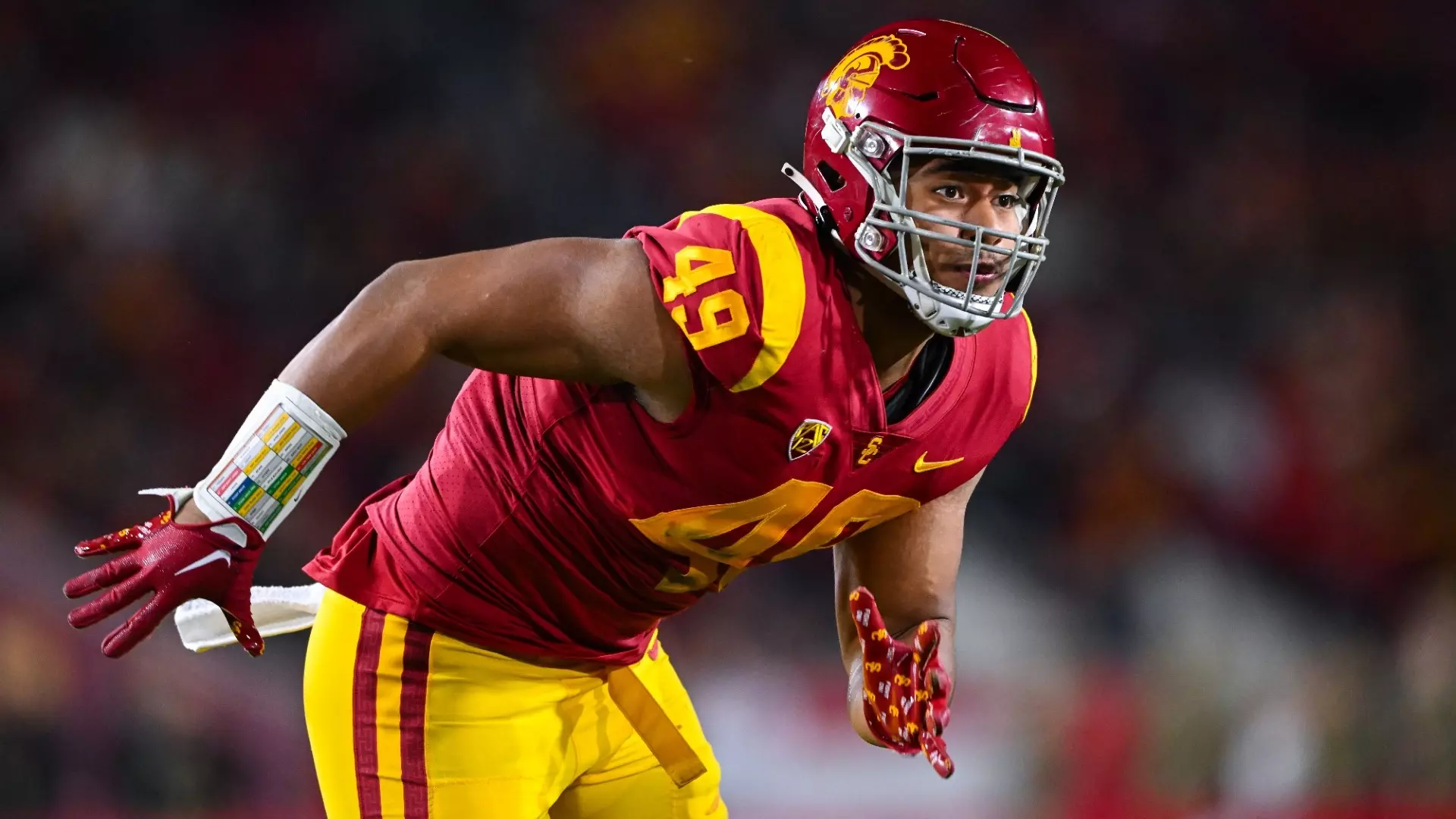 Chiefs New Defensive Tackle Joins Kansas City After Girlfriend Marries Eagles TE — Vows To Crush Philadelphia