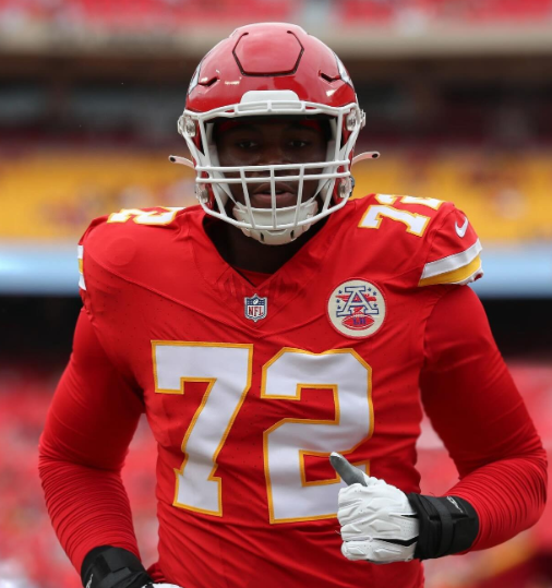 Former Chiefs Lineman Retires From NFL, Joins Kansas City Police Department