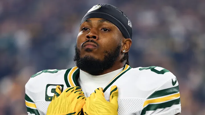 Packers Receive Concerning News as Josh Jacobs Misses Practice Ahead of Broncos Matchup