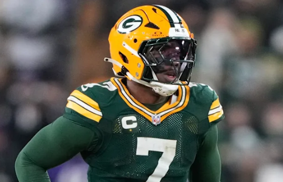 Packers Linebacker Quay Walker Reportedly Confirms Exit After Pay-Cut Talks Break Down