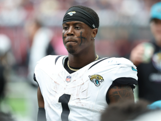 Just 18 Hours After Jacksonville Lets a 1,000-Yard Dual-Threat RB Walk, Packers Shock NFL by Landing the Most Explosive Offensive Weapon on the Market