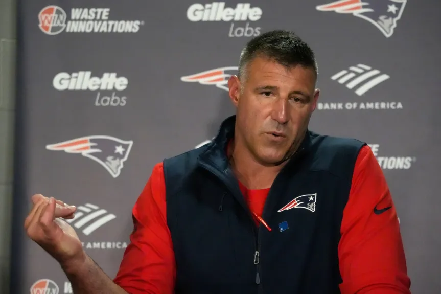 Patriots Defensive Star Faces Cuts!