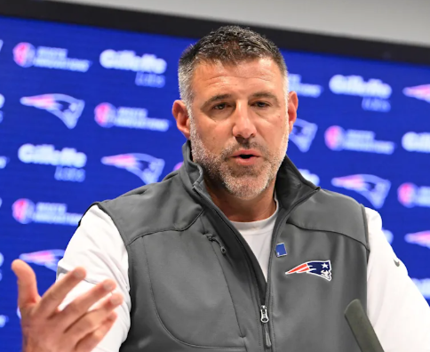 Patriots Target 3 Veteran Edge Rushers Worth Hundreds of Millions During Draft Season as Combine Officials Gather
