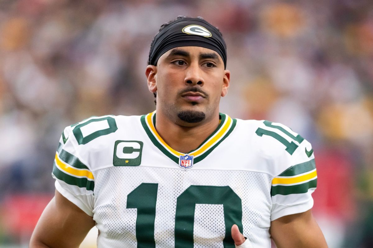 Jordan Love Sends Heartfelt Message to Former Packers Rashan Gary and Presents Special Farewell Gift After Trade to Cowboys