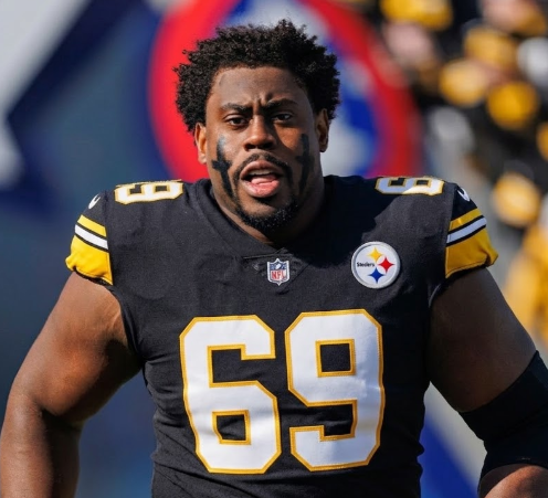 Steelers Take a Risk by Signing Former Super Bowl Champion Sebastian Joseph-Day to Big Deal, According to Adam Schefter