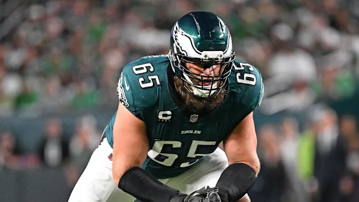 INJURY UPDATE: 5-time All-Pro OL Suffers Neck Injury in First Quarter Per Eagles Announcement