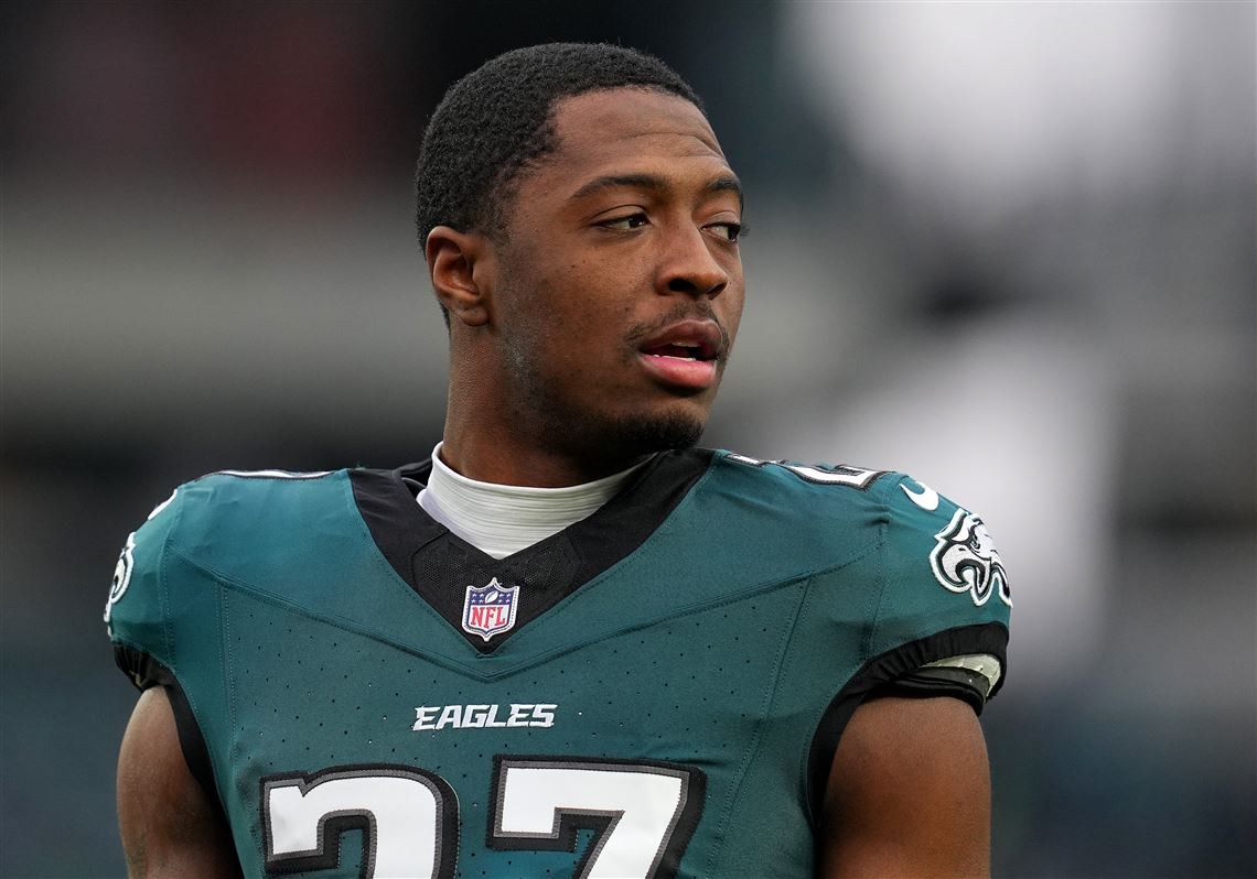 BREAKING: Louis Vuitton Staff Mock Simply-Dressed Man, Deny Entry — 48 Hours Later, They’re Stunned to Learn He’s Philadelphia Eagles Star Quinyon Mitchell