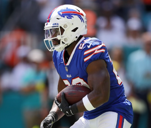 Former Bills 1,700-Yard Back Released — Begs for One More Shot in Buffalo