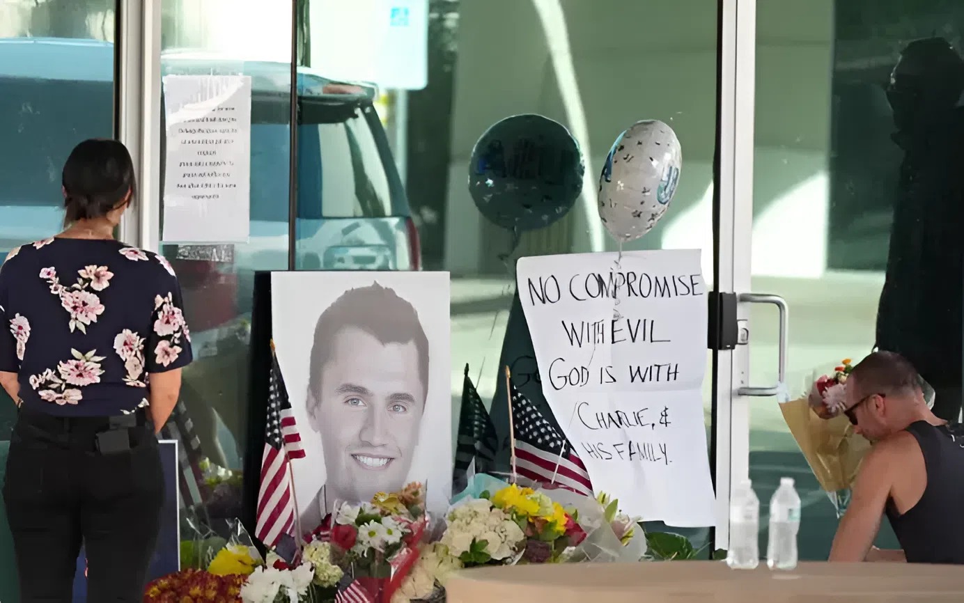 Cowboys Star Seen In Tears At Charlie Kirk’s Funeral In Illinois — Intimate Relationship Revealed