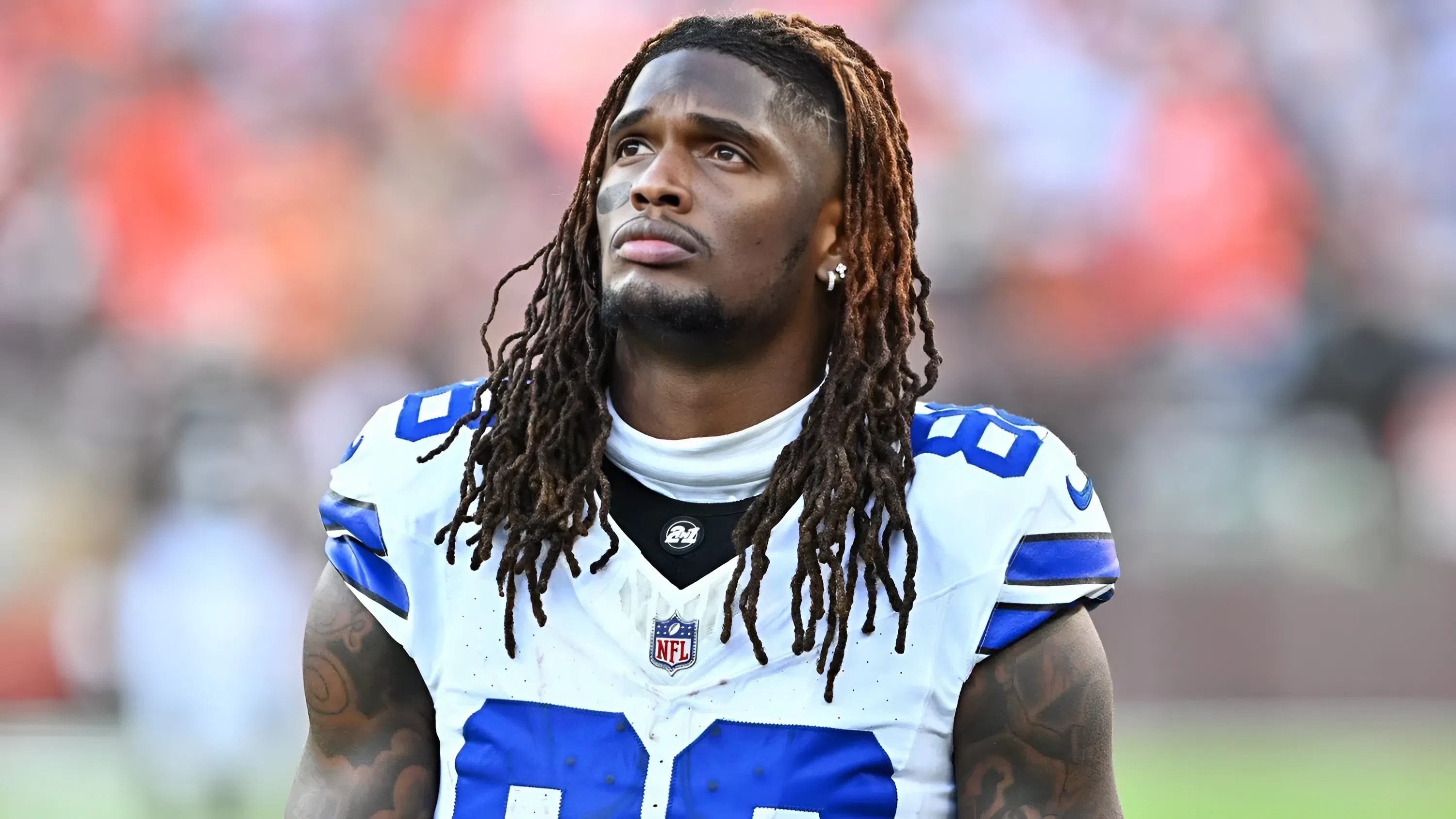 Cowboys WR CeeDee Lamb Honors Childhood Friend’s Family With $10K Monthly Promise