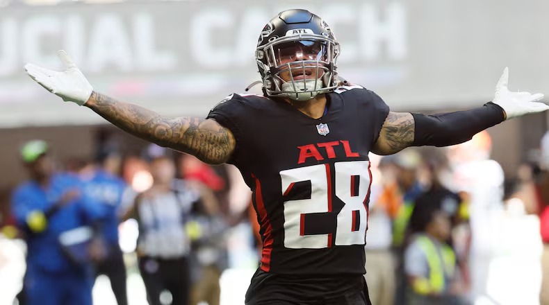 Eagles vs Falcons Nearing Deal for CB With 9 Career TDs