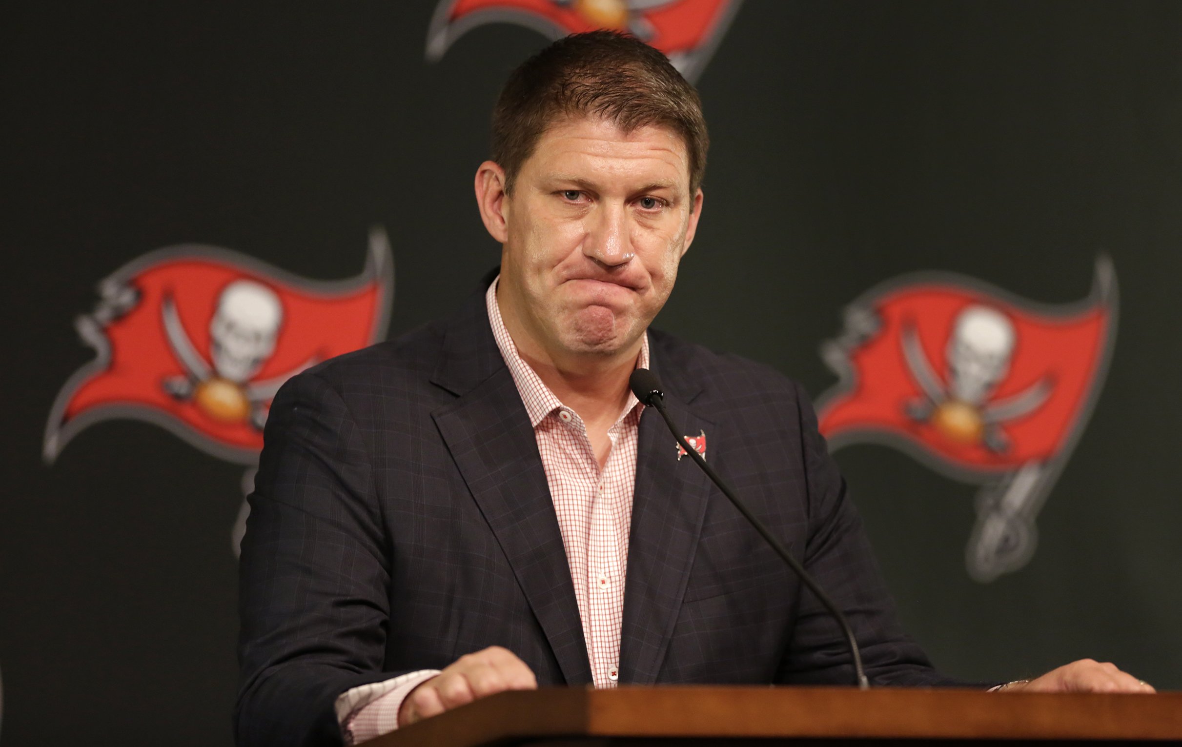 Buccaneers President Calls on NFL to Investigate Alleged Misreporting of Eagles’ Injuries