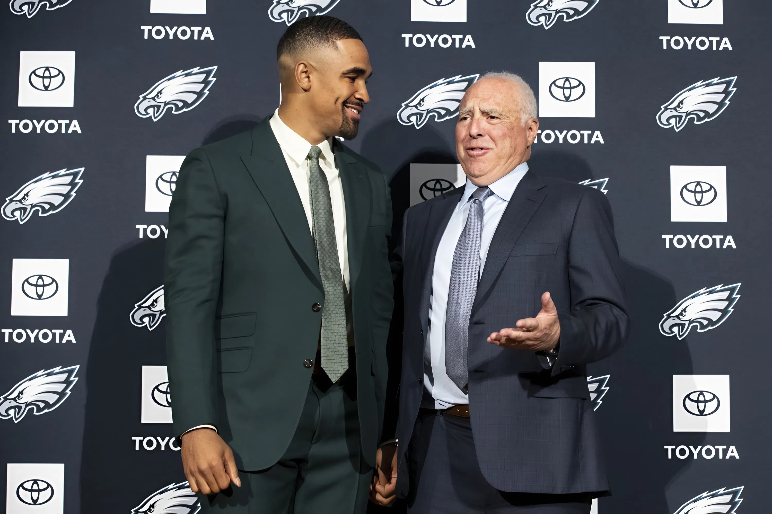 Jalen Hurts Becomes Part-Owner of the Philadelphia Phillies After His Community-Driven Actions in Philly