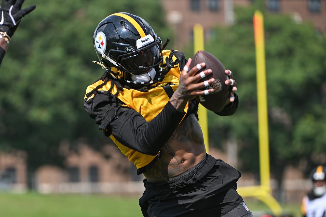 New Steelers Star Vows to Retire in Black and Gold — Promises Lombardi Glory at Any Cost