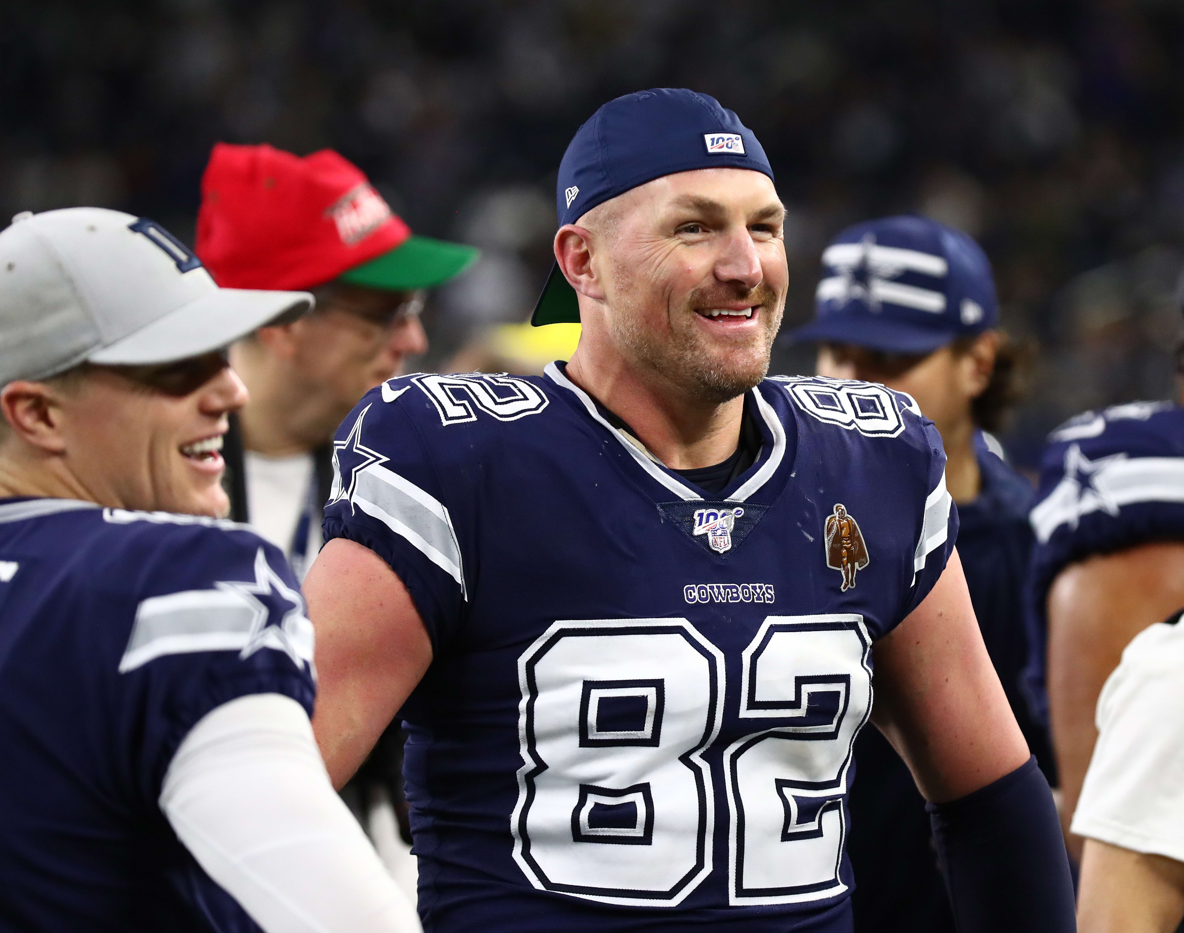 Dallas Cowboys icon Jason Witten, one of the greatest tight ends in NFL history, has officially been inducted into the Pro Football Hall of Fame in September 2025.