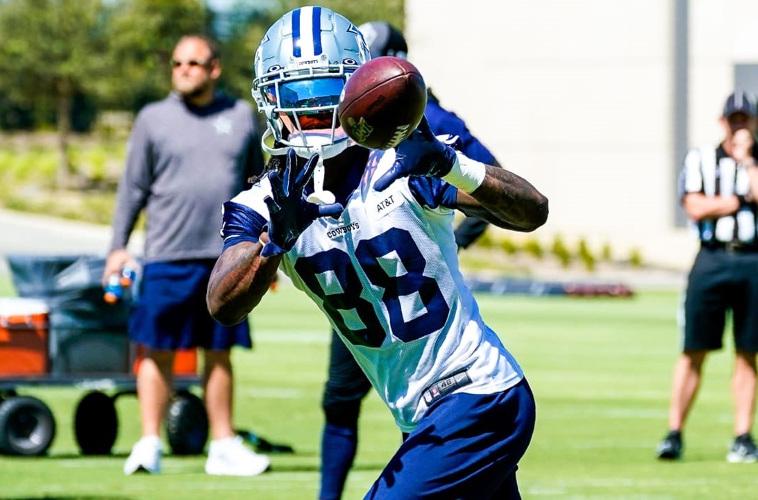CeeDee Lamb Ready To Hit The Field And Fire Up The Cowboys Against The Commanders! Fans Are Buzzing!