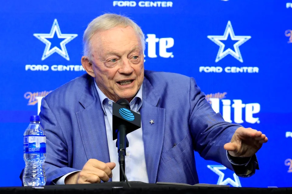 Cowboys Drop CeeDee Lamb Bombshell — Then Stun NFL With Massive New Deal for Rising Star
