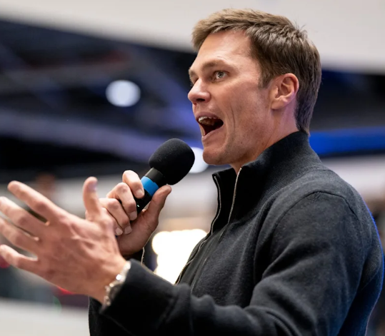 Legend Tom Brady Enrages Patriots Fans by Publicly 'Betraying' Patriots Live on Fox Sports Thursday. The Reason Revealed Later Receives Full Support from the Seahawks Community